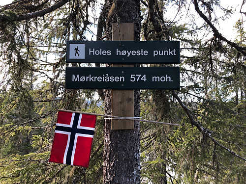 Høyest i Hole