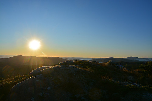 Toppen av Varafjellet, 254 moh. Med usikt mot Gudbrandsfjellet.