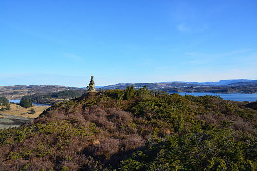 Toppen av Husefjell, 122 moh.