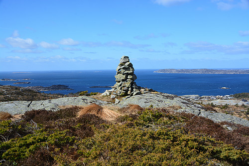 Varden på Trehovdfjellet, 144 moh.