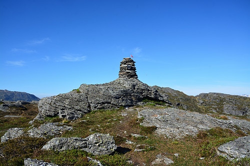 Toppen av Hollestadnuten, 675 moh.