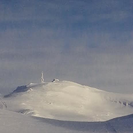 Spåtindtoppen i herlig sol.