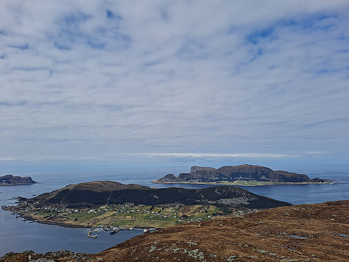 Frå Leinehornet mot Remøya og Runde
