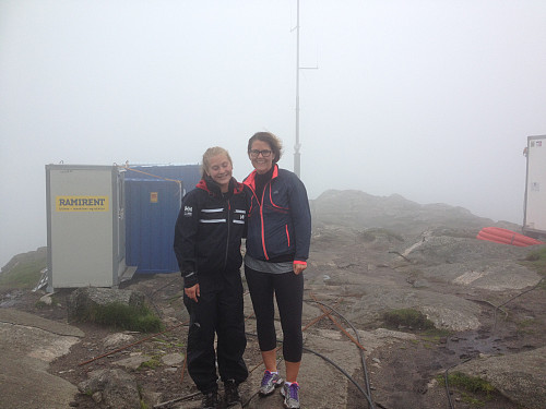 Anne Marte og Lise på Lyderhorn