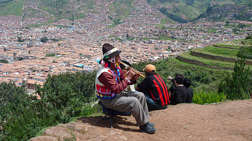 Lokal koloritt - Cusco i bakgrunnen