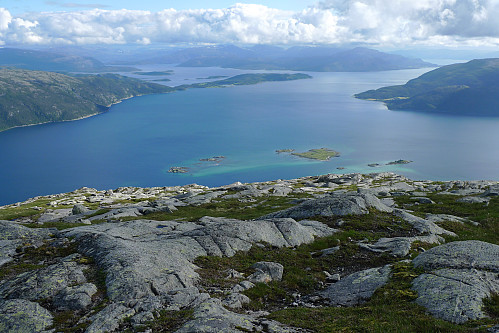 Utsikt sørover mot Ursfjorden