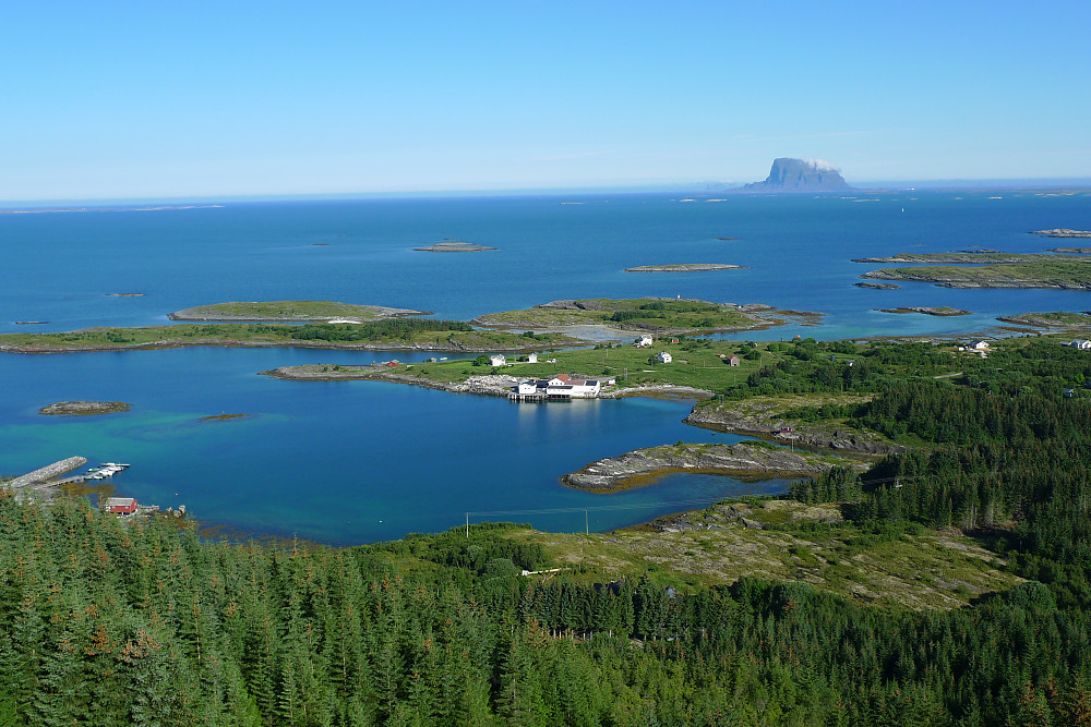 Lovund