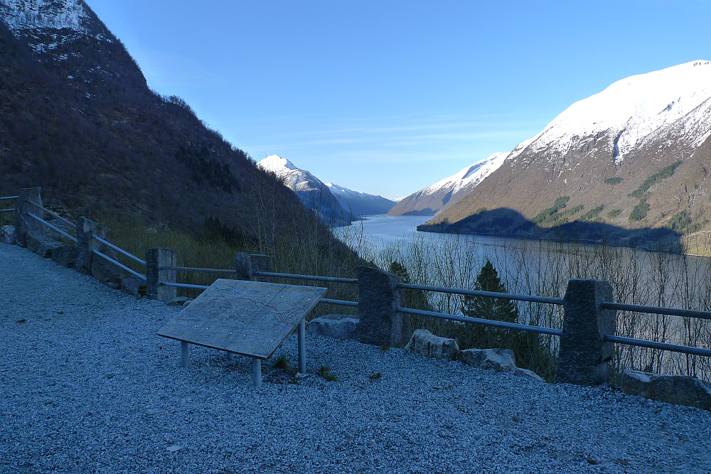 Berge utsiktspunkt og sikteskive