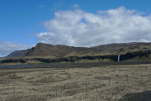 Seljalandsfoss på lang avstand