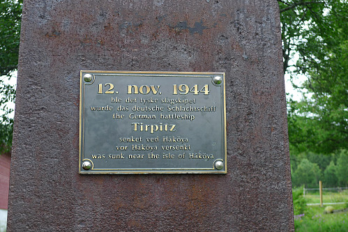 Minneplaten er laget av 7 cm tykt stål fra Tirpitz