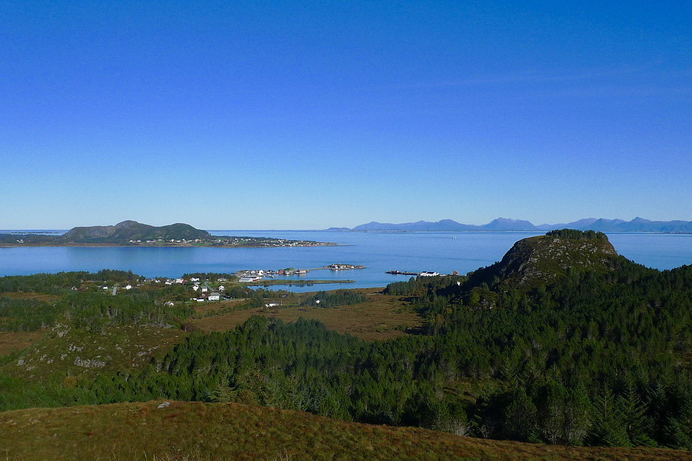 Utsikt nordover mot Harøya