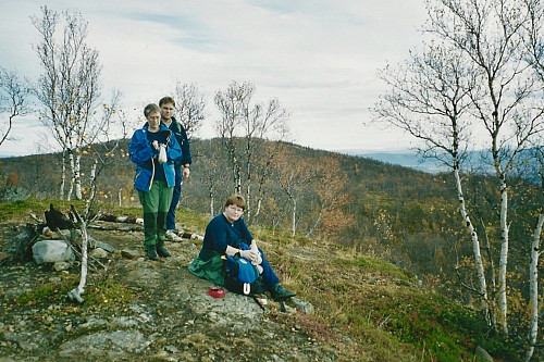 Astrid, Peer og Line på vei mot Haldde