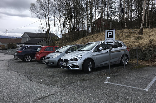 Greit med gjesteparkering i Varåsen!