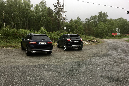 Parkeringsplass for turen til Varden på Straumsøya