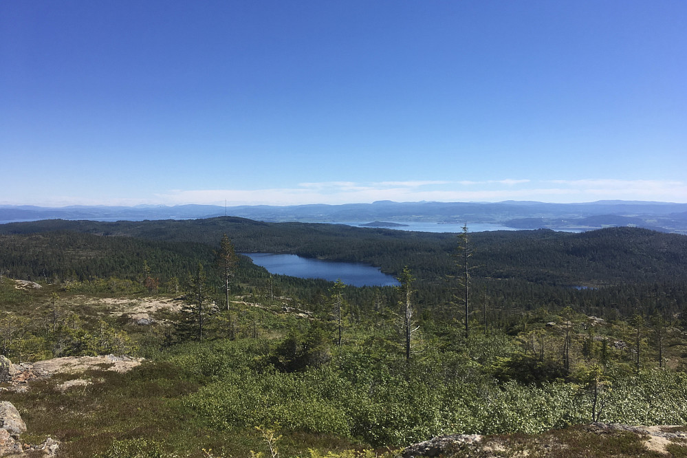 Utsikt innover Fosenhalvøya og Mosvik