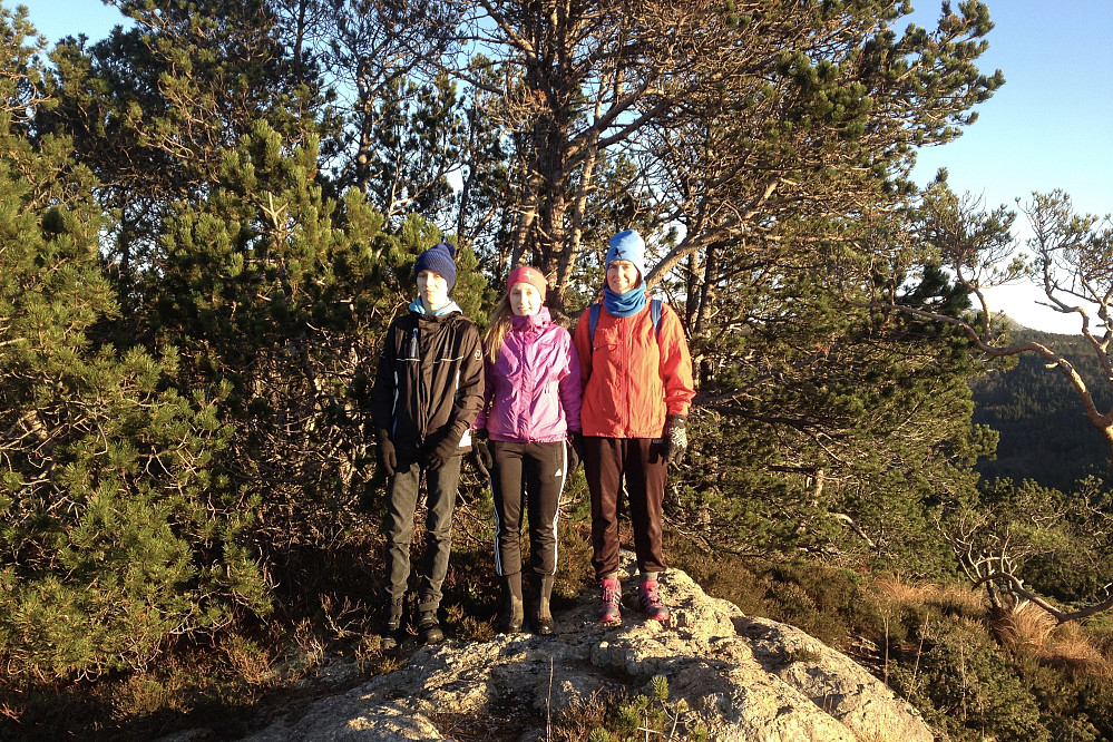 Ole Einar, Synnøve og Liv på Skarpafjellet