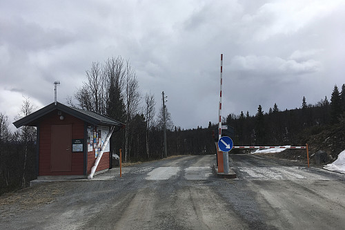 Automatbommen øst for Lykkja