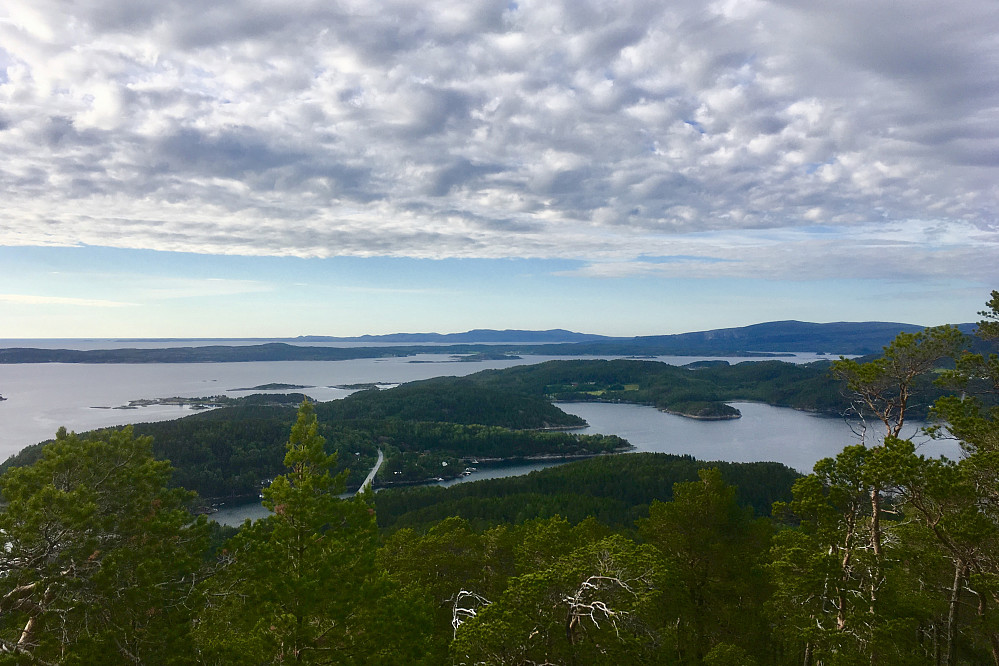 Flott utsikt nordover mot havet