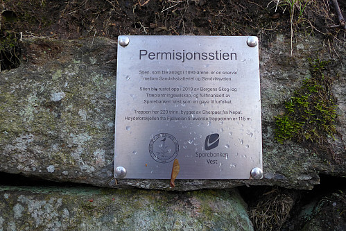 Info om Permisjonsstien ved start i Fjellveien