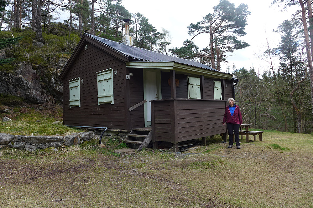 Laksevåghytten. 