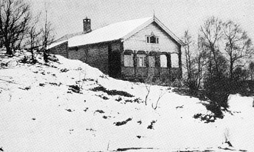Brannhytten (1917) brant ned i 1919. Foto fra "Brann gjennom 50 år"/BFj II s. 349