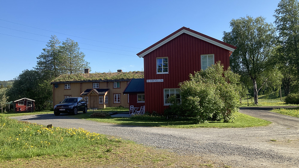 Autentisk og hyggelig gårdsmiljø på Kirkvollen pilgrimsgård, Tydal