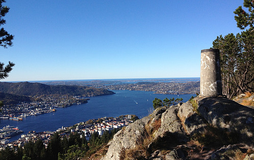 Utsikt over Bergen mot VNV fra Fløyvarden