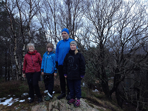 Astrid, Haagen, Peer og Helle på Knappenfjellet siste dagen i 2014