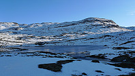 Utsikt mot Bleienuten fra Jernhusvatnet
