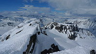 Fra toppen på Midtre mot Hellstuguhøe i nord