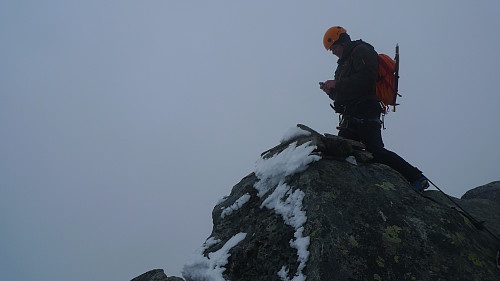 Sjekker GPS på Storen - 439880 6814680 30m avvik i forhold til PB koordinater!