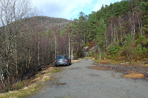 Parkeringsplass ved Kjøpmannavadet i Altasæterdalen