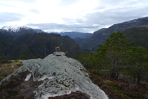 Varden på Beitelen, Foto mot vest