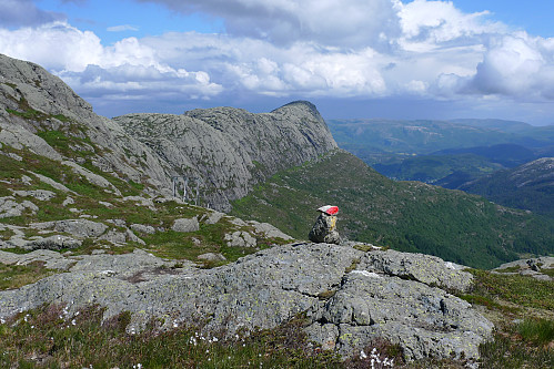 Fra Hovlandstien mot Gygrekjeften vest på Lifjellet