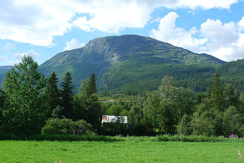 Totten sett fra Hemsedal sentrum