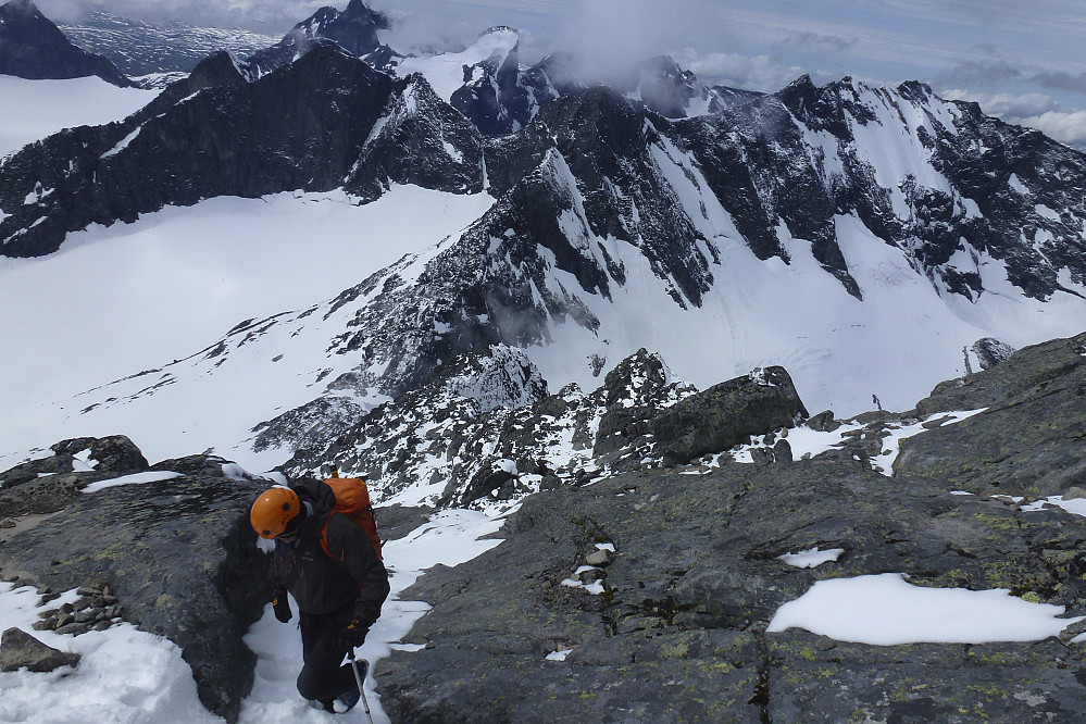 På vei opp ved svaene. Foto: Tshering