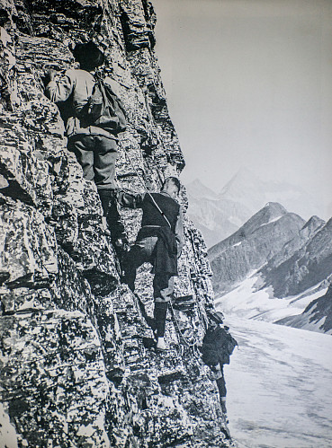 Christian Hasler og Edward Feuz, to Sveitsiske guider som skrev mye historie i dette området. Dette er ikke ett bilde tatt på Mount Dawson.