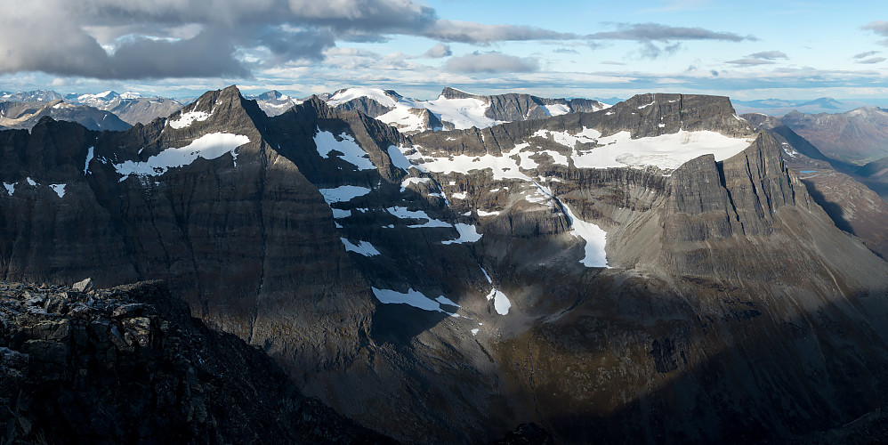 Ett panorama fra toppen av Tåga