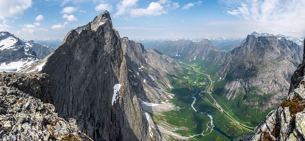 Romsdalen og Trollryggen