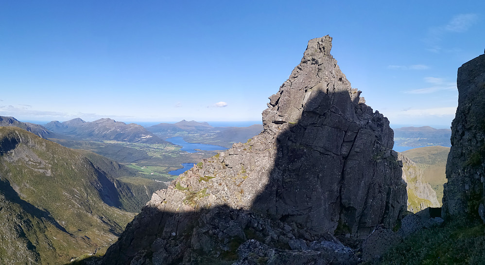 Tussdørtoppen