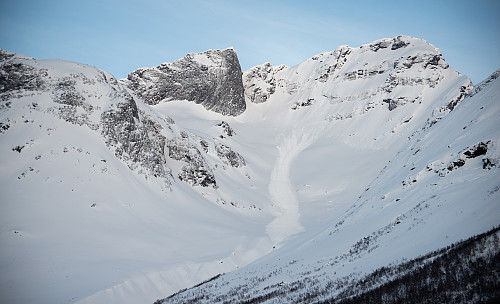Ryssdalen med Ryssdalsnebba ragende over