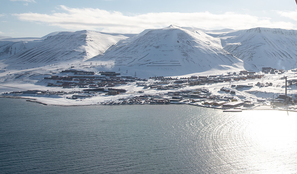 Longyearbyen sett fra lufta