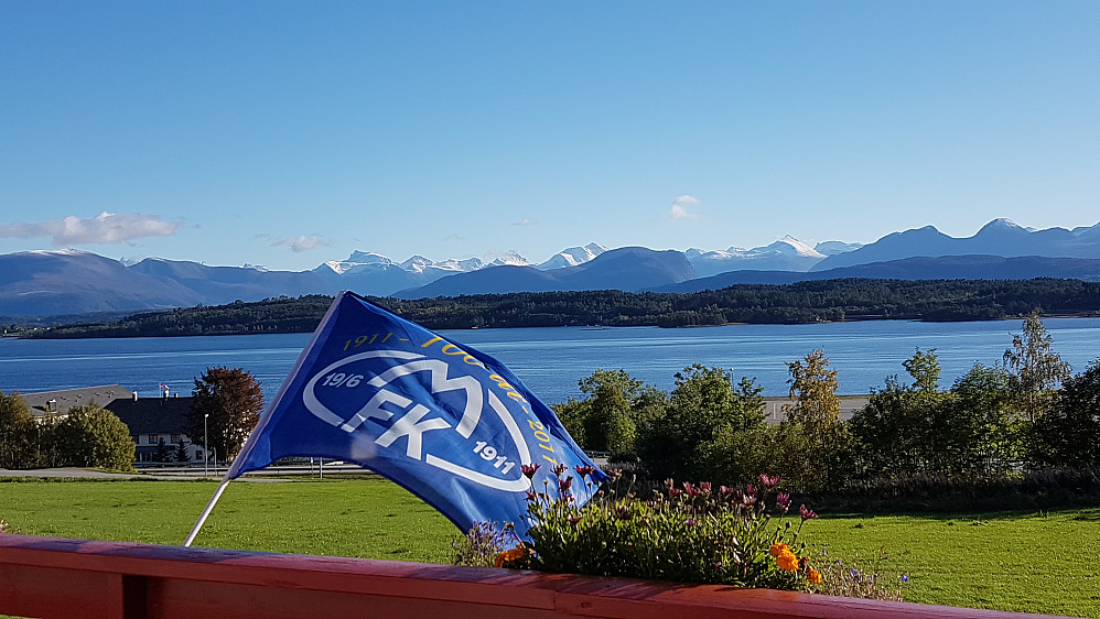 Hjemme og alt klart for Molde-kamp (i Trømsø). Seier! :-)