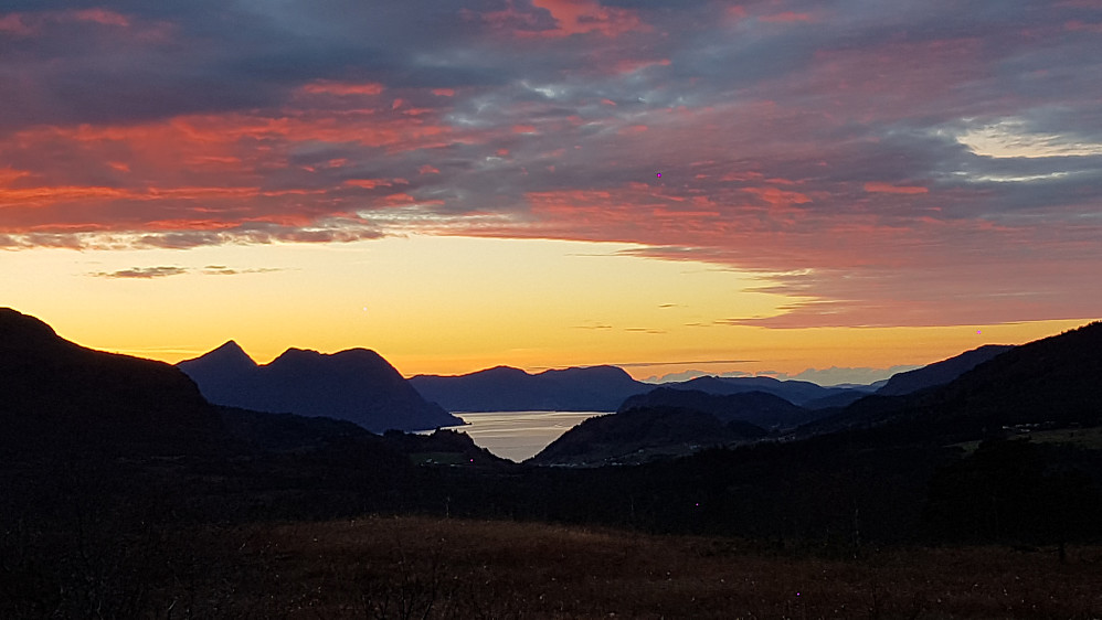 Solnedgang mot Storfjorden! :-)