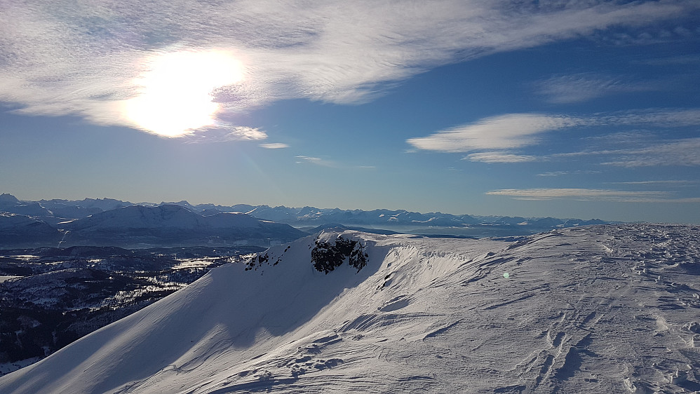 Mot sørvest