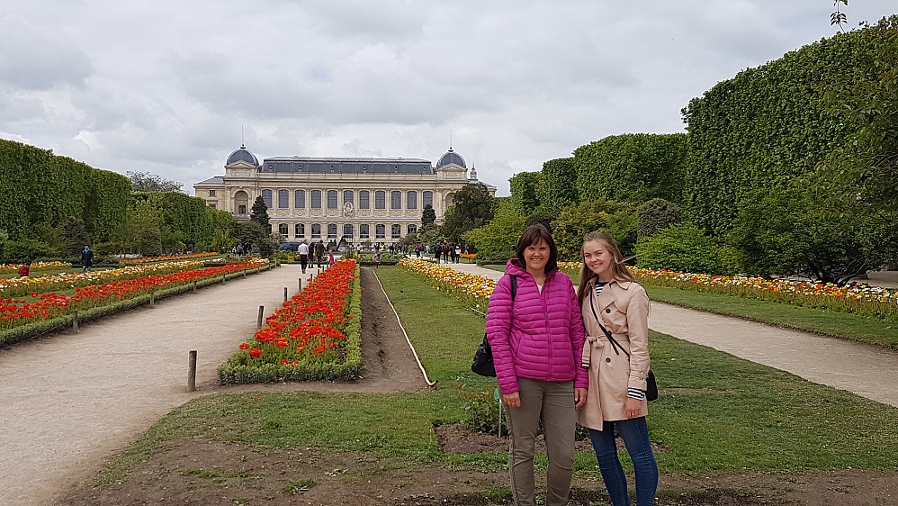 Tar også med noen bilder fra etter frokost :-), her fra den meget flotte parken, Parc Jardin des Plantes, Botanisk hage