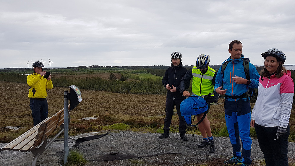 På Stikk-ut på Bjergane