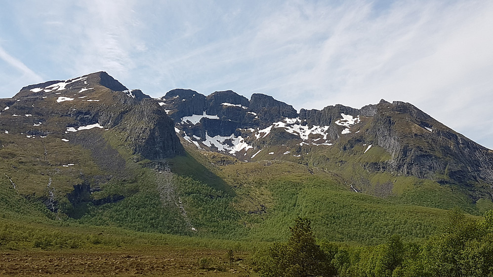 Dagens turmål sett fra parkering 
