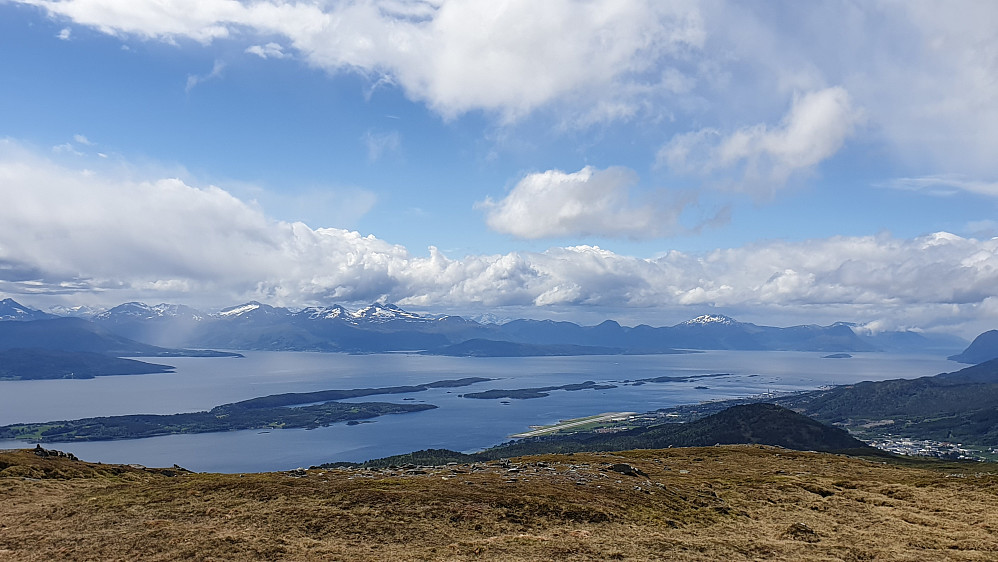 Utsikt fra Lønsetfjellet 