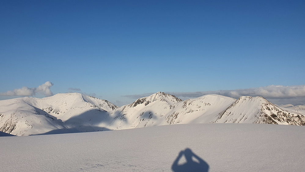 Mot Luten, Bjørnen og Butippen fra Søre Kvannfjellet 